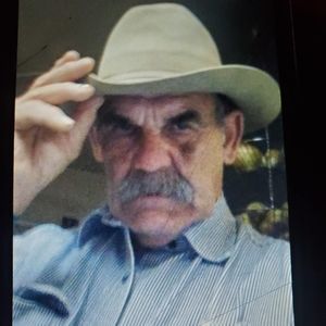 Meet your Posher, Charles